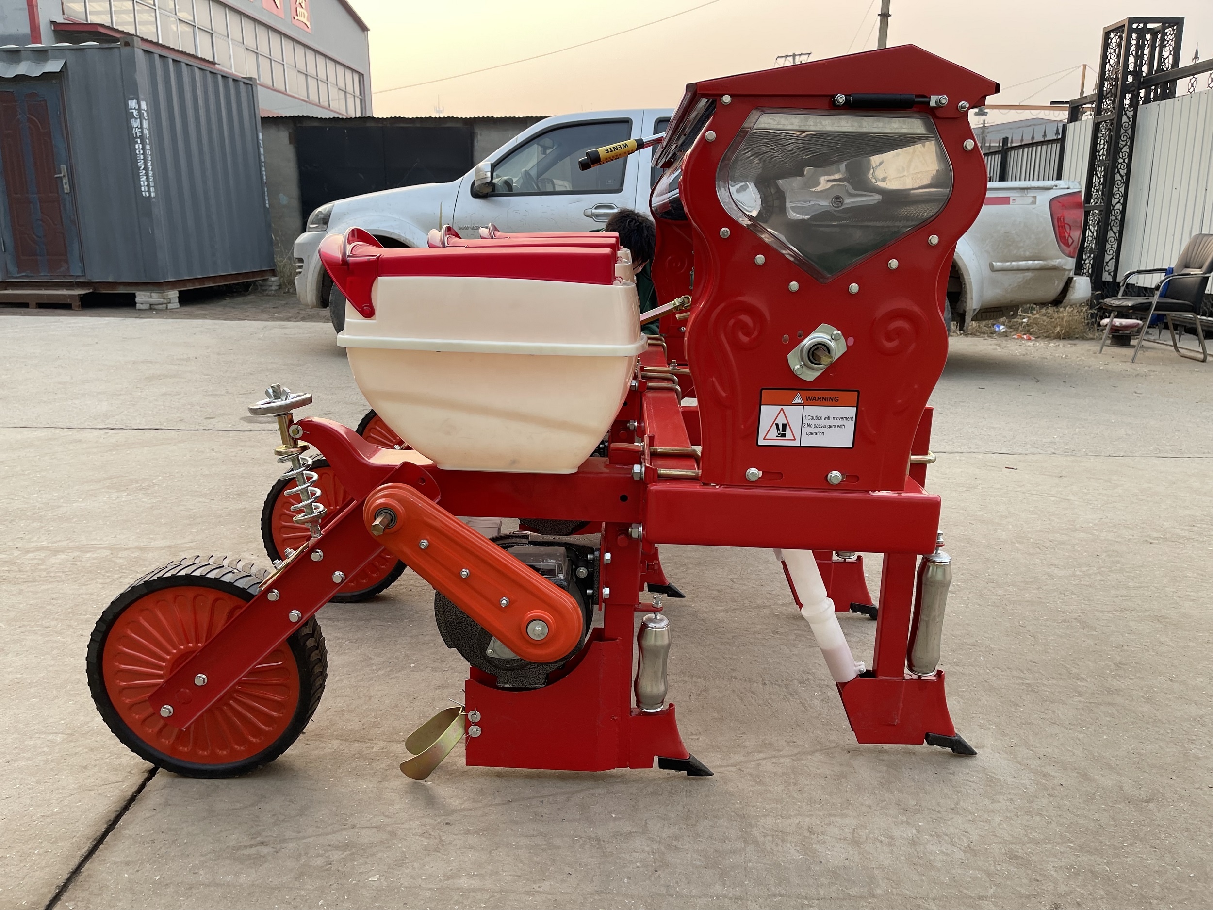 Mini 4 Row Farm Tractor Corn S - Seed Planter avis et prix